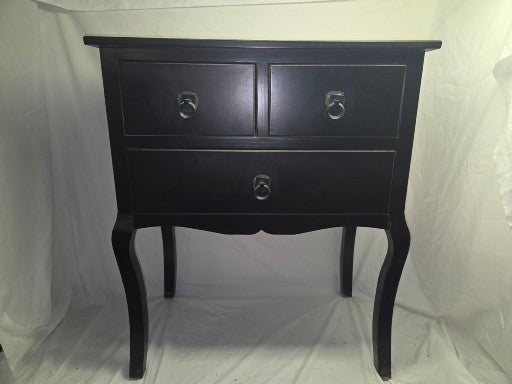 Black end table/ nightstand