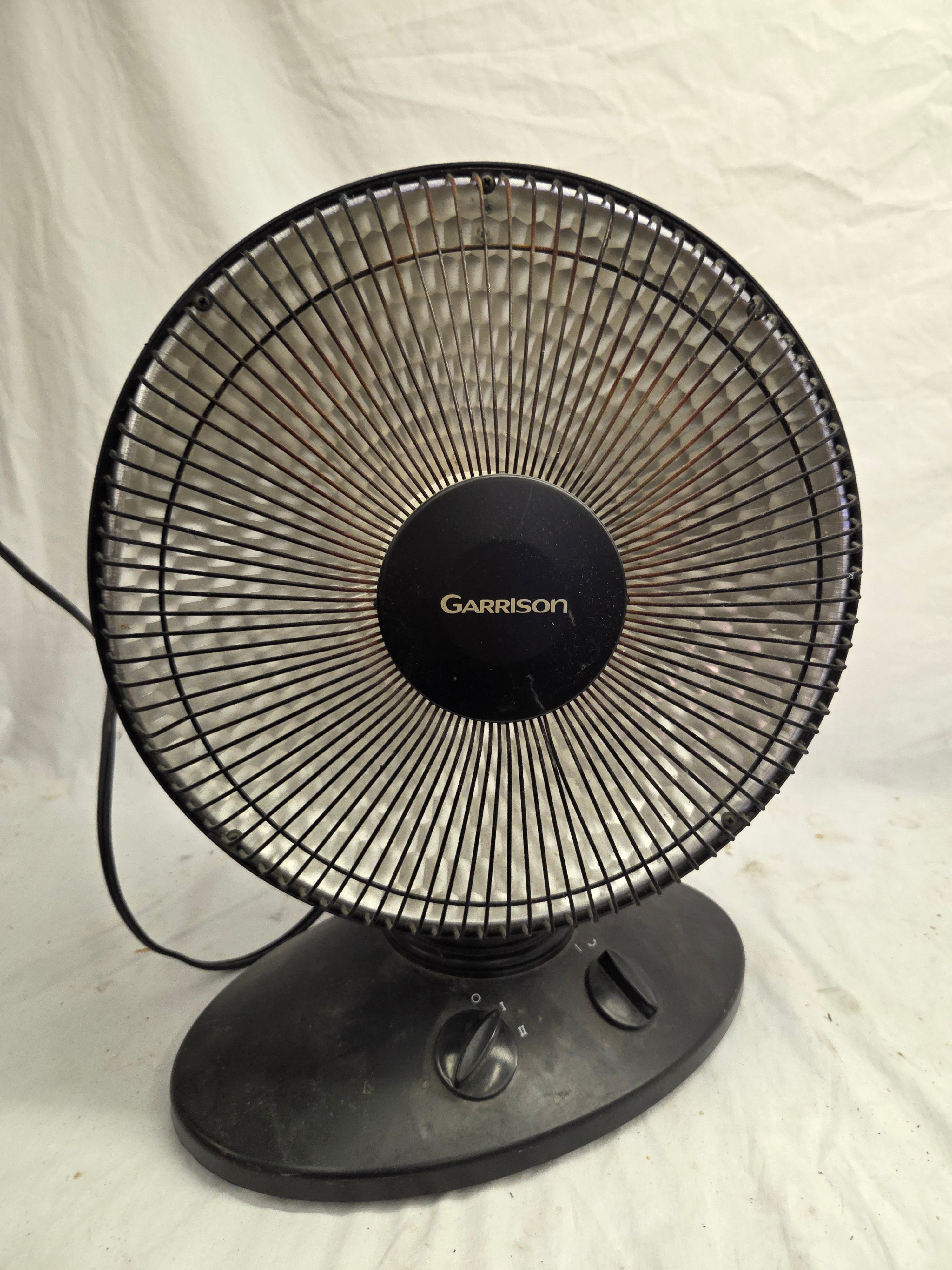 Oscillating Heater