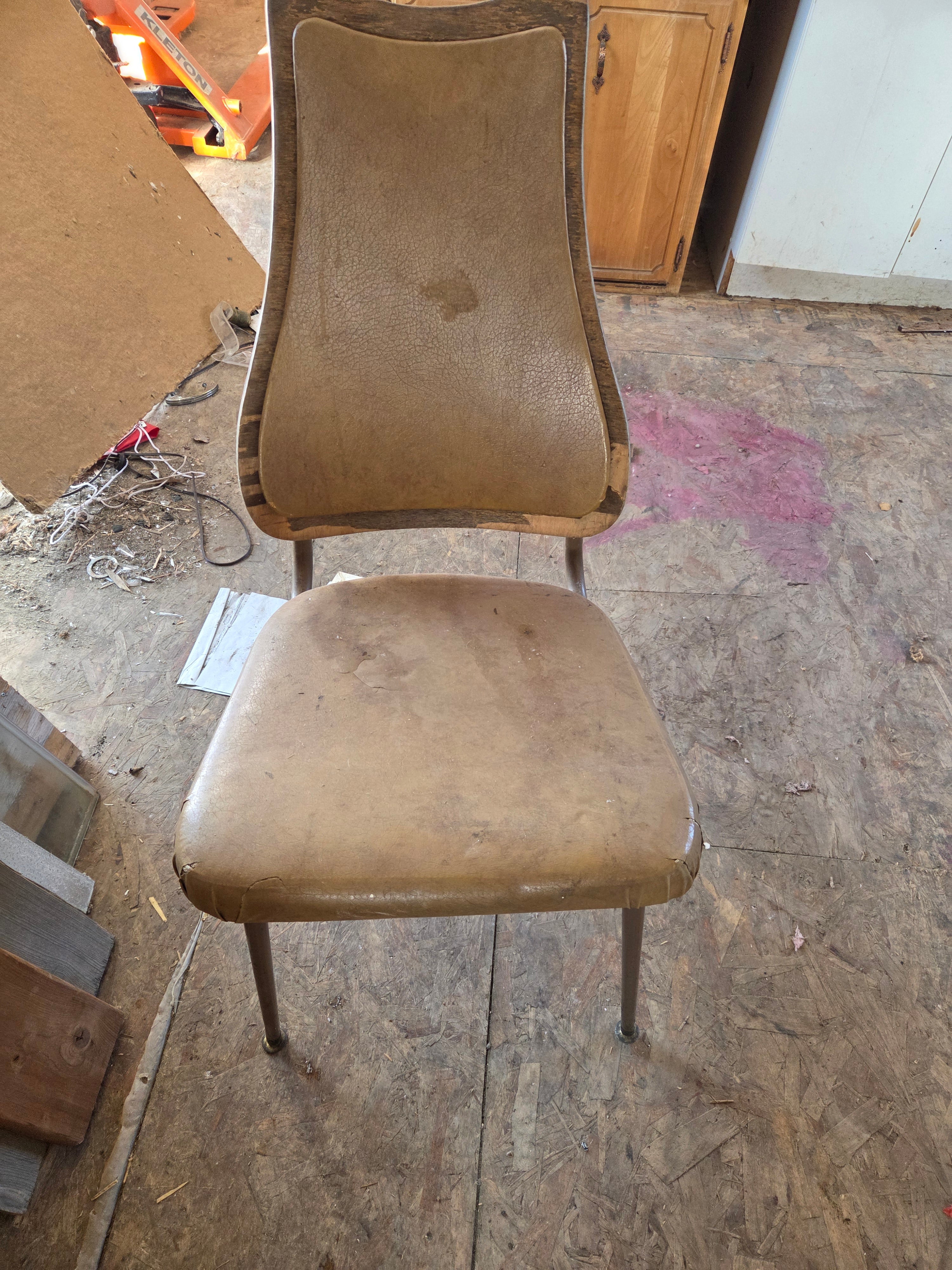 Hi Back Chair
