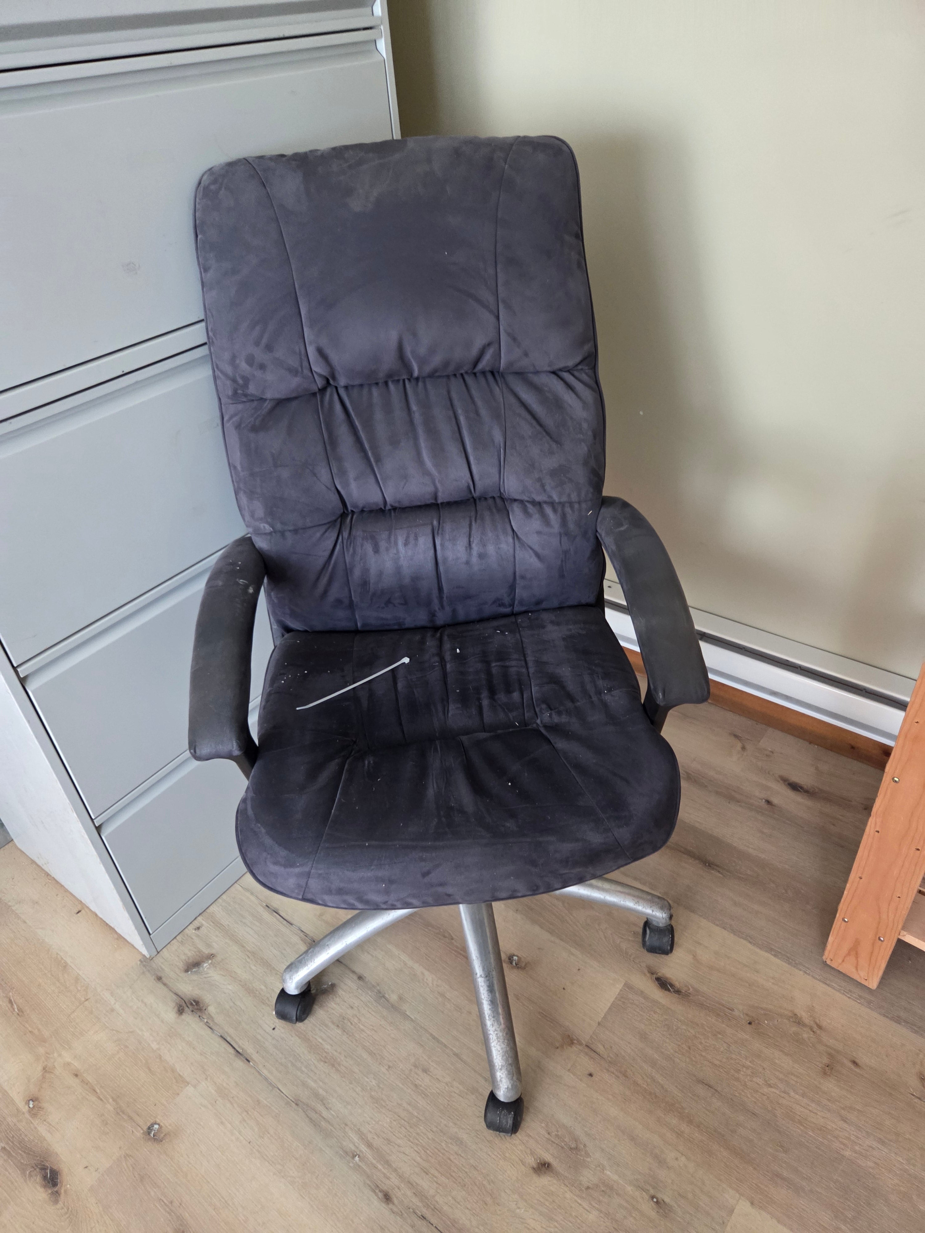 Office Chair on Wheels A
