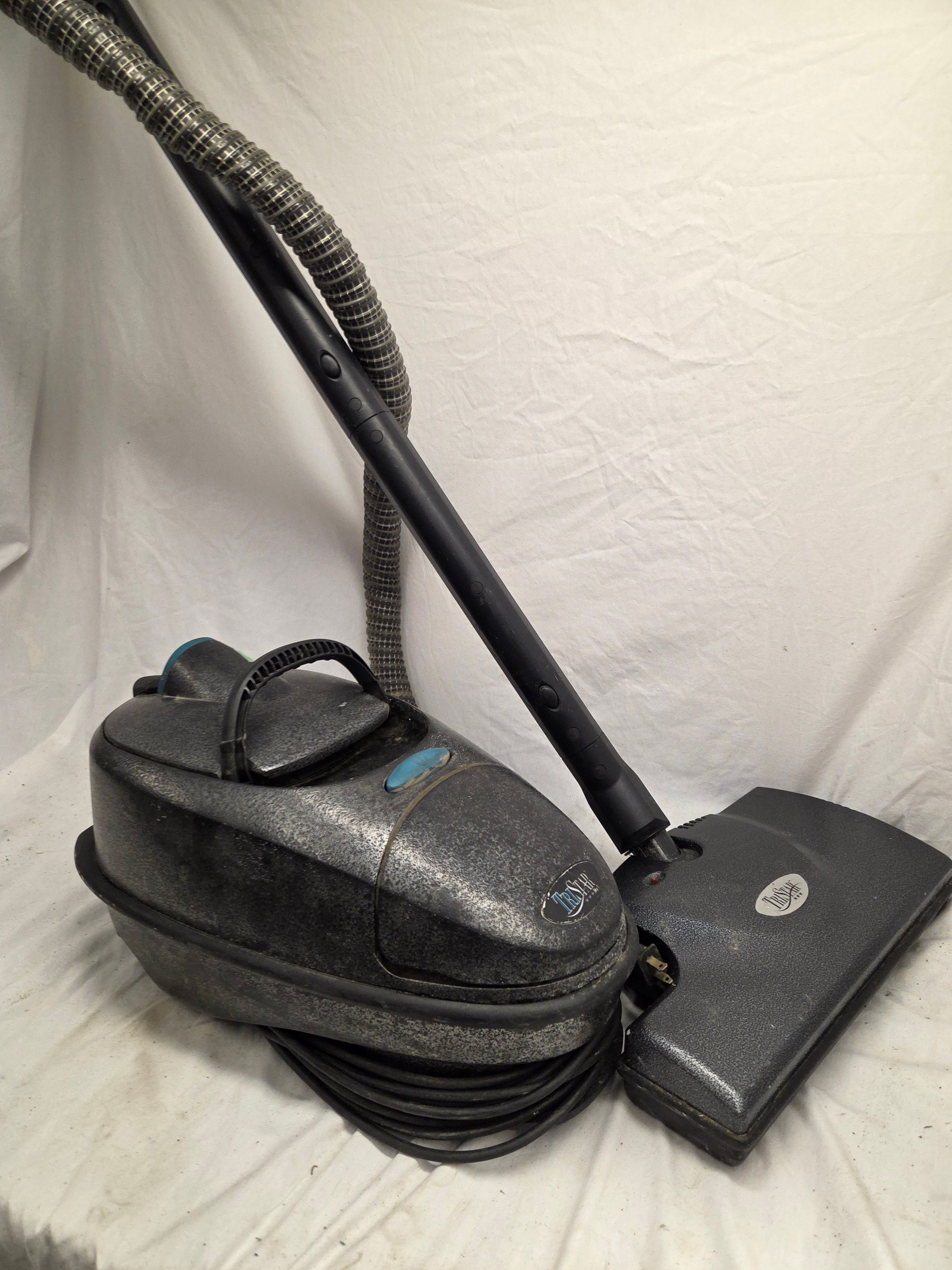 Tri Star Vacuum