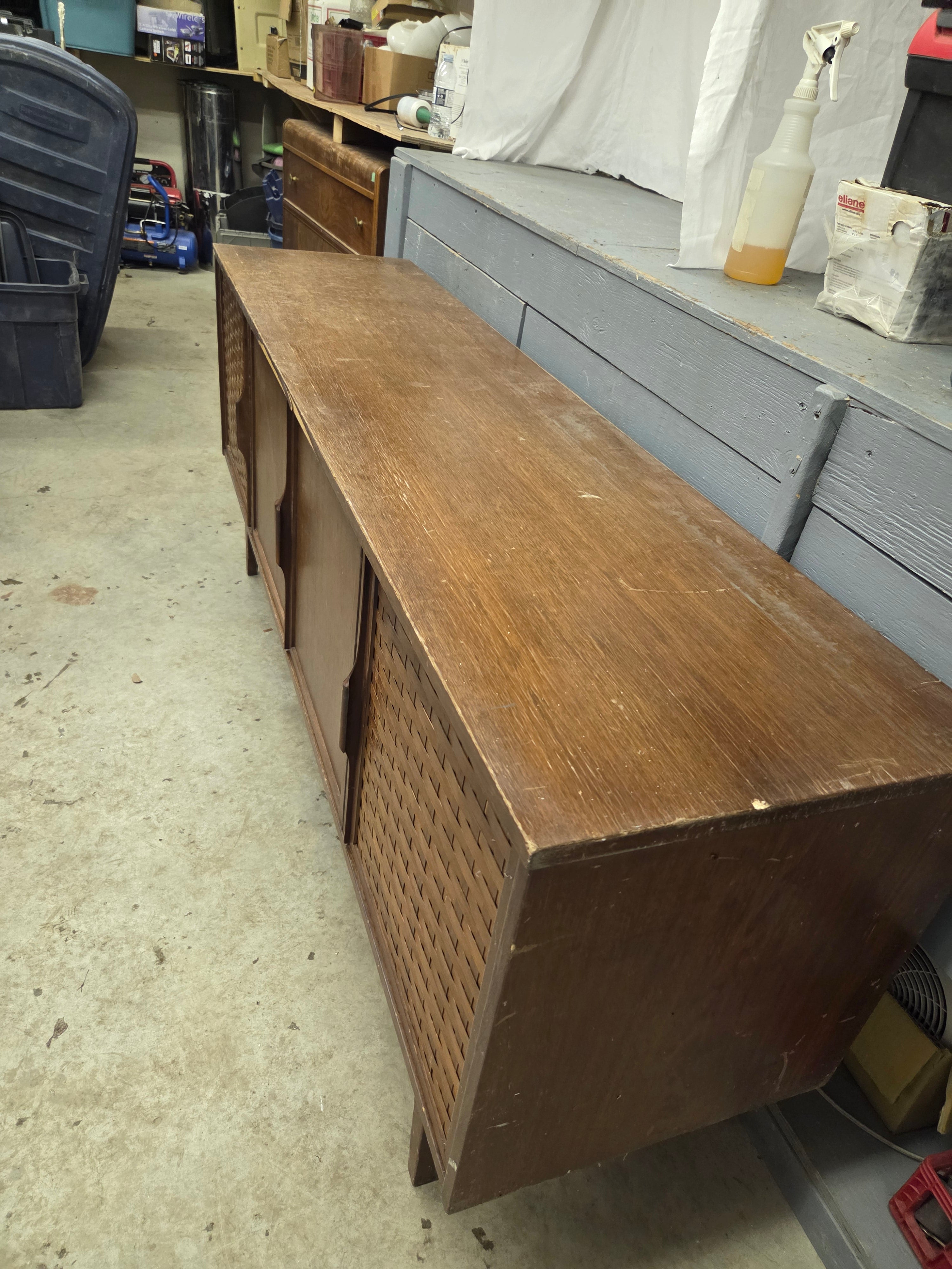 Credenza