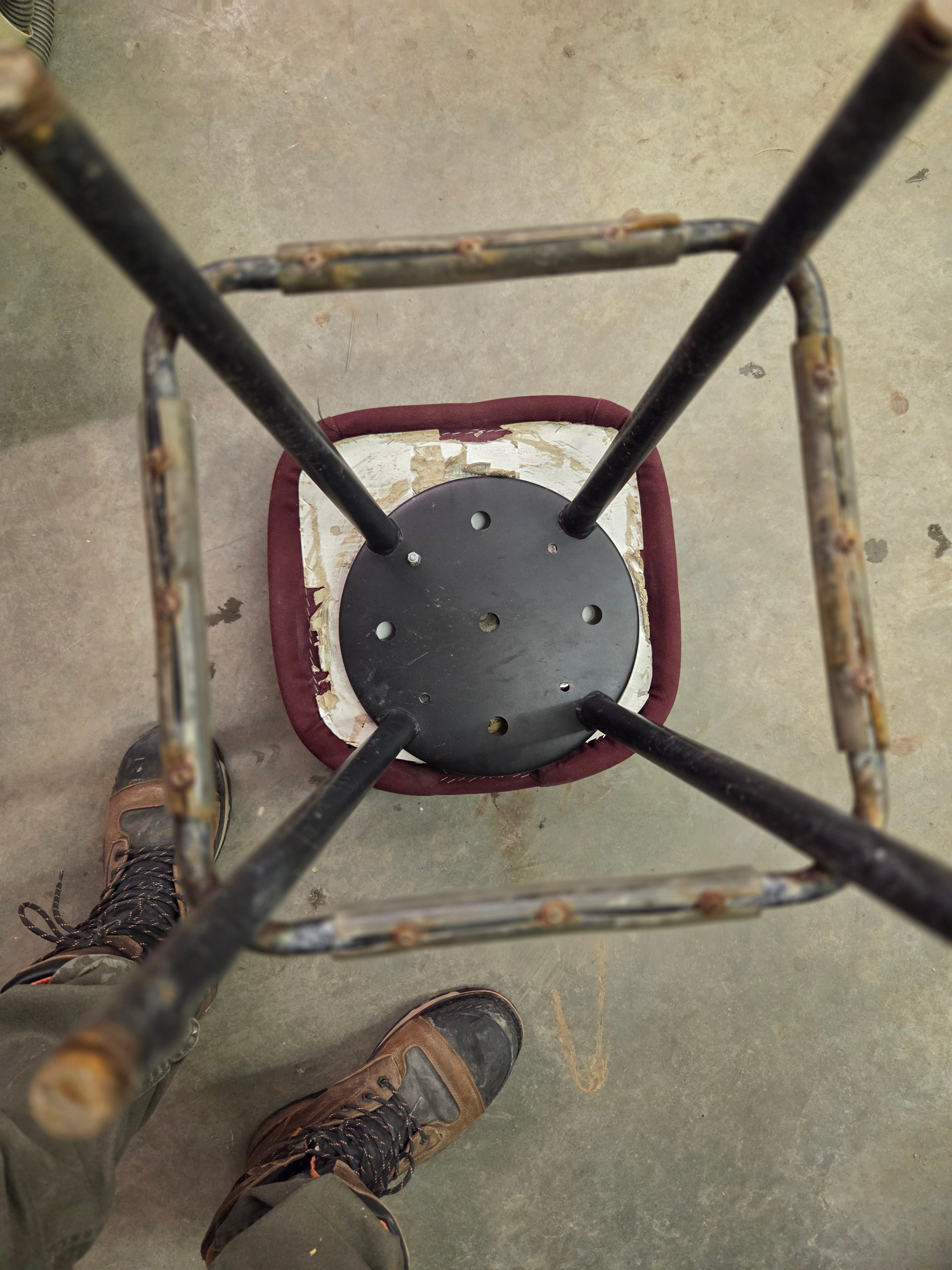 Bar stool