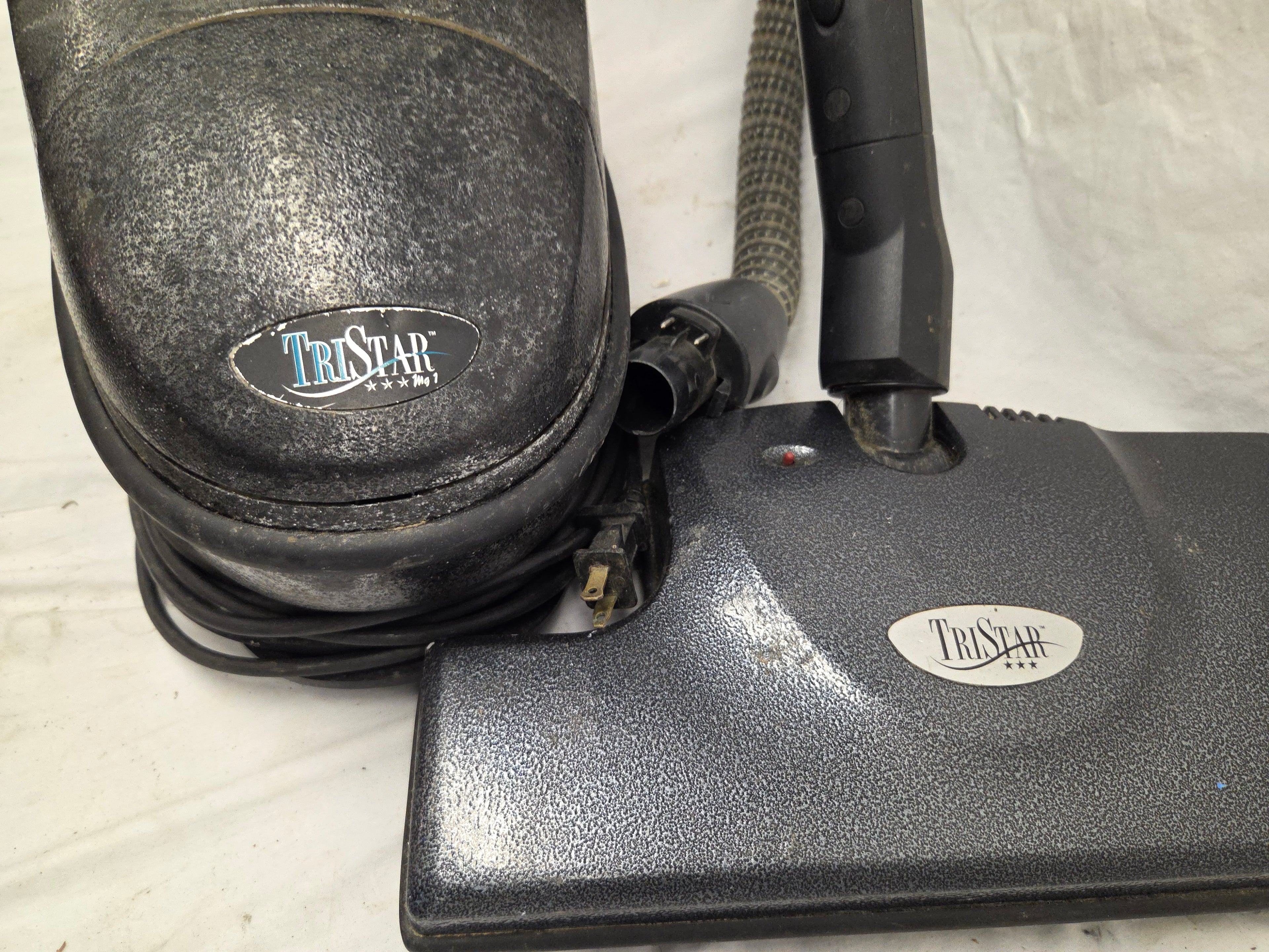 Tri Star Vacuum