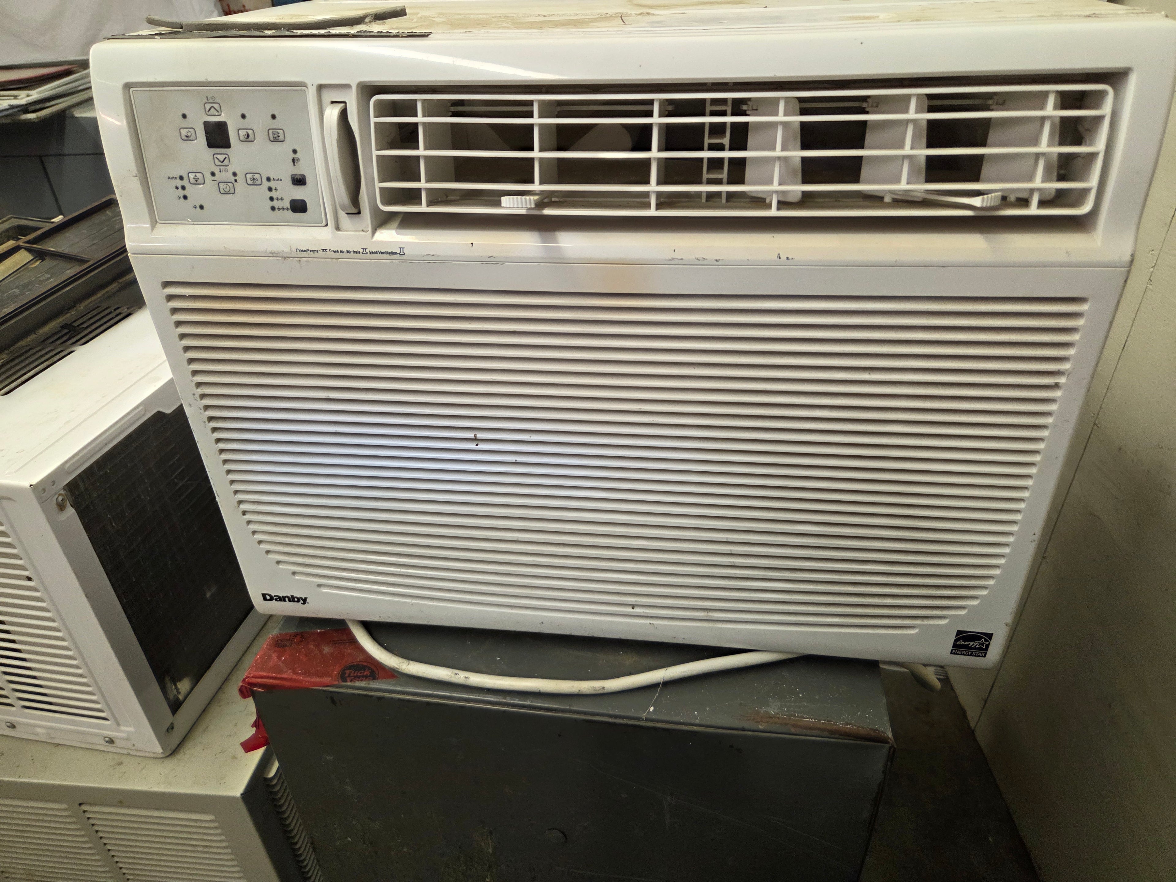 Air Conditioner