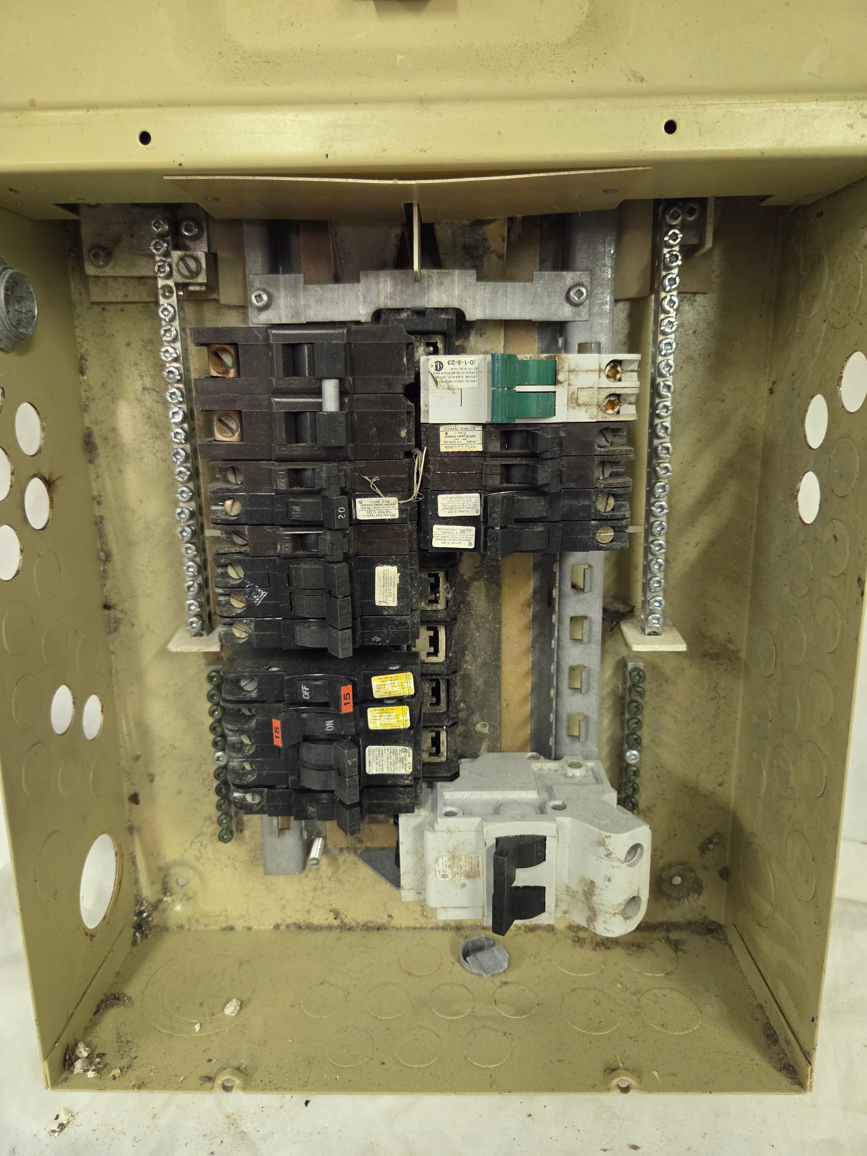 200amp Breaker Box