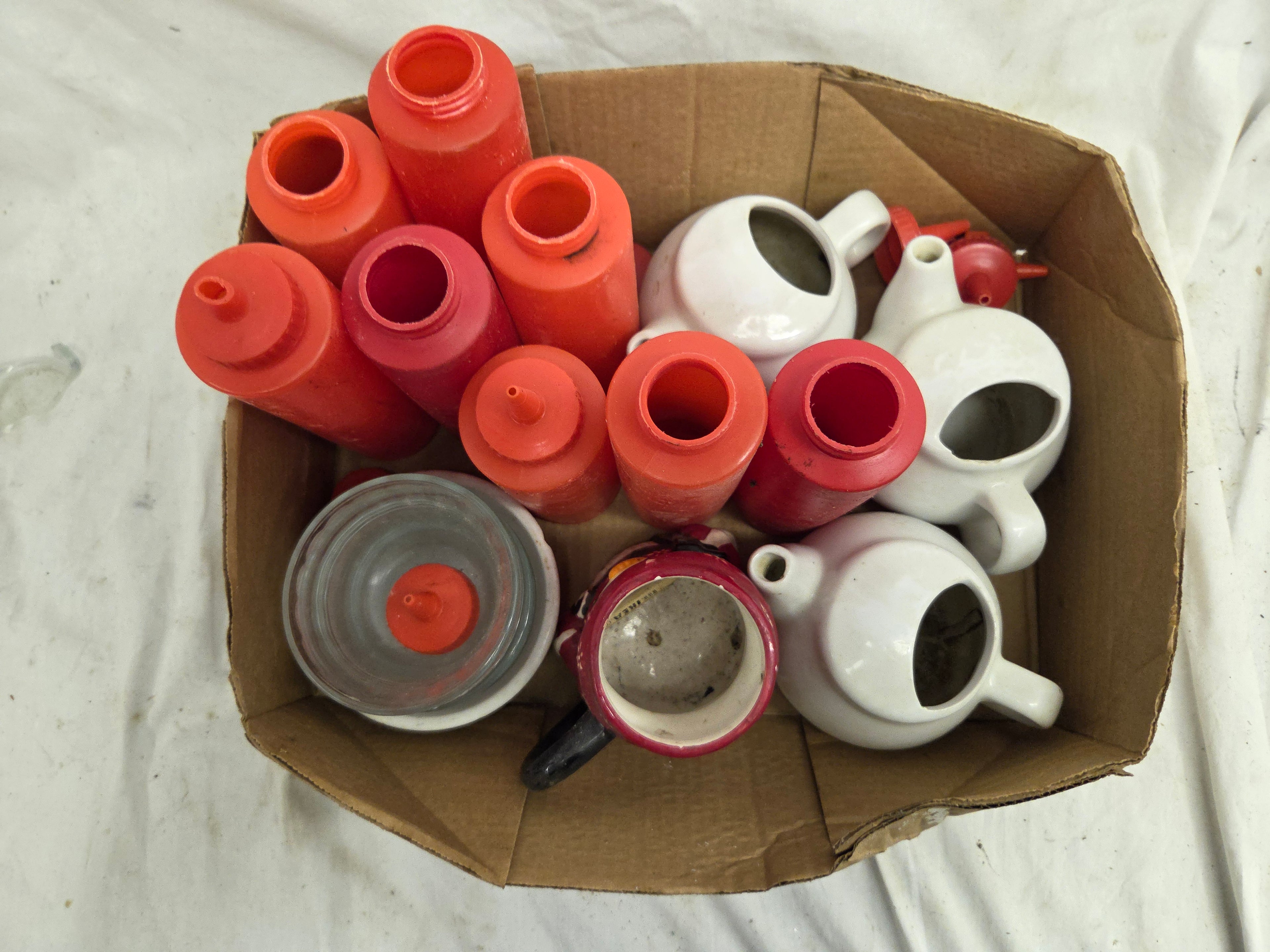 Ketchup Bottles/ Creamers