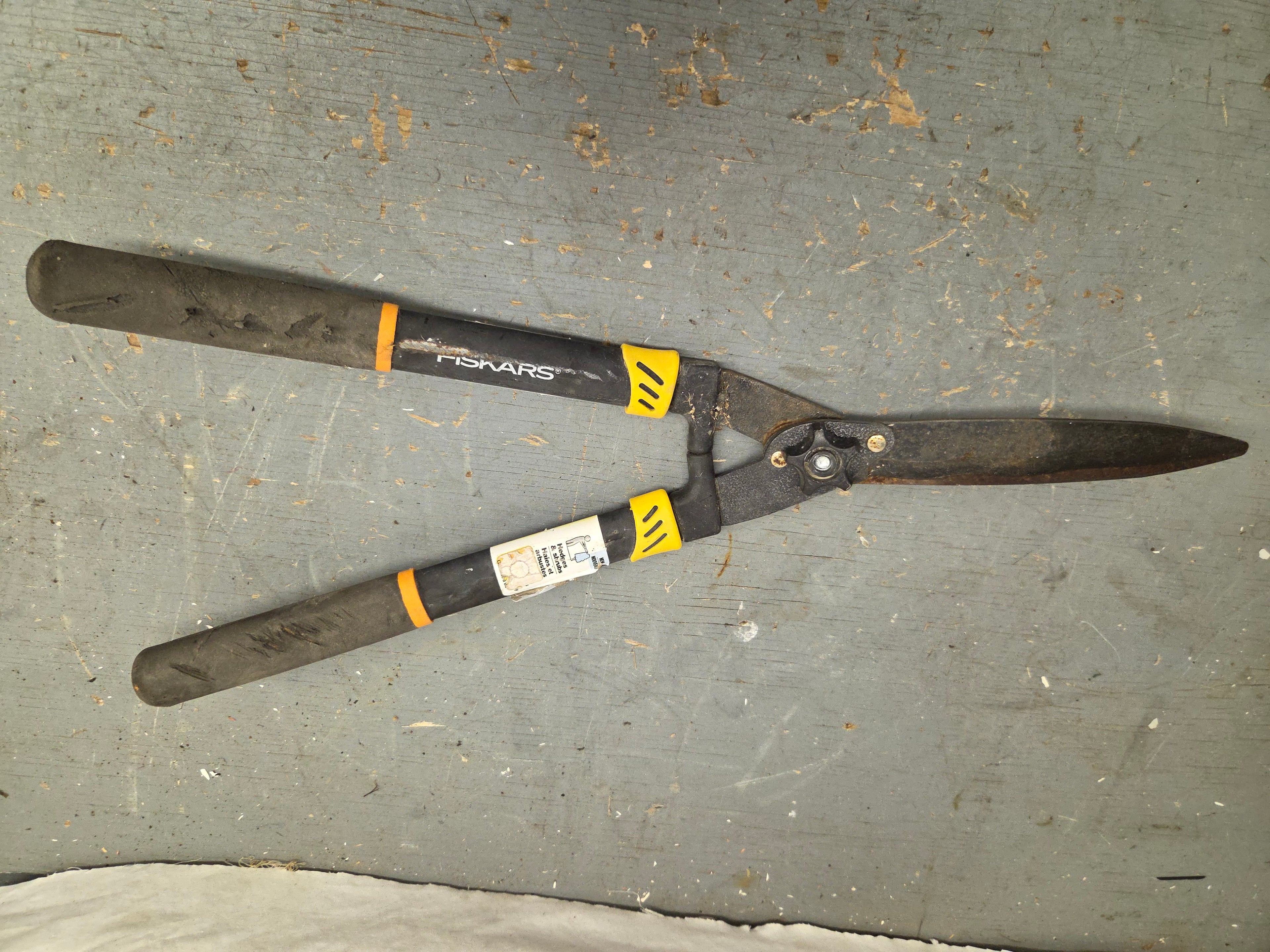 Hedge Shears