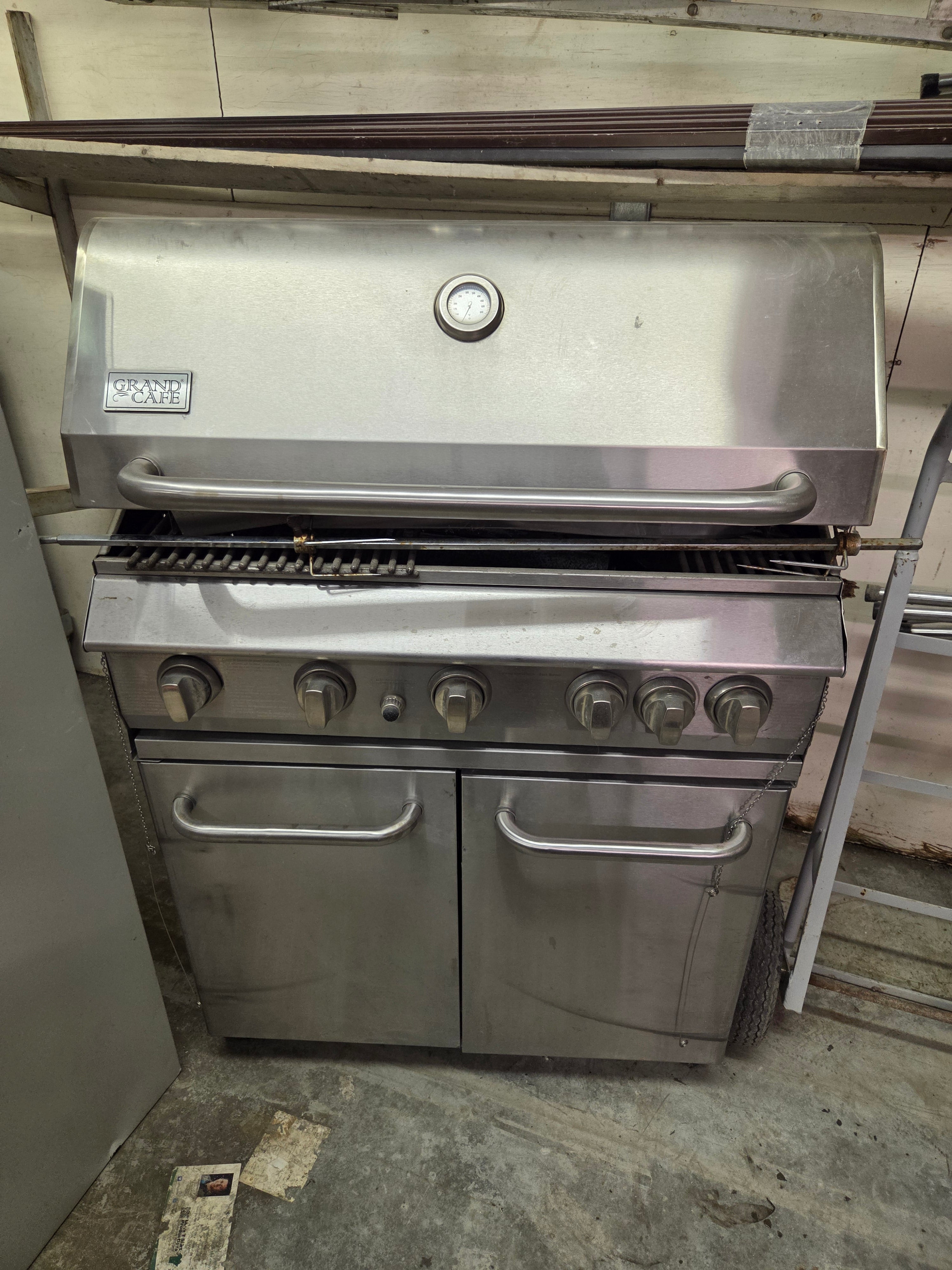 Large Bbq