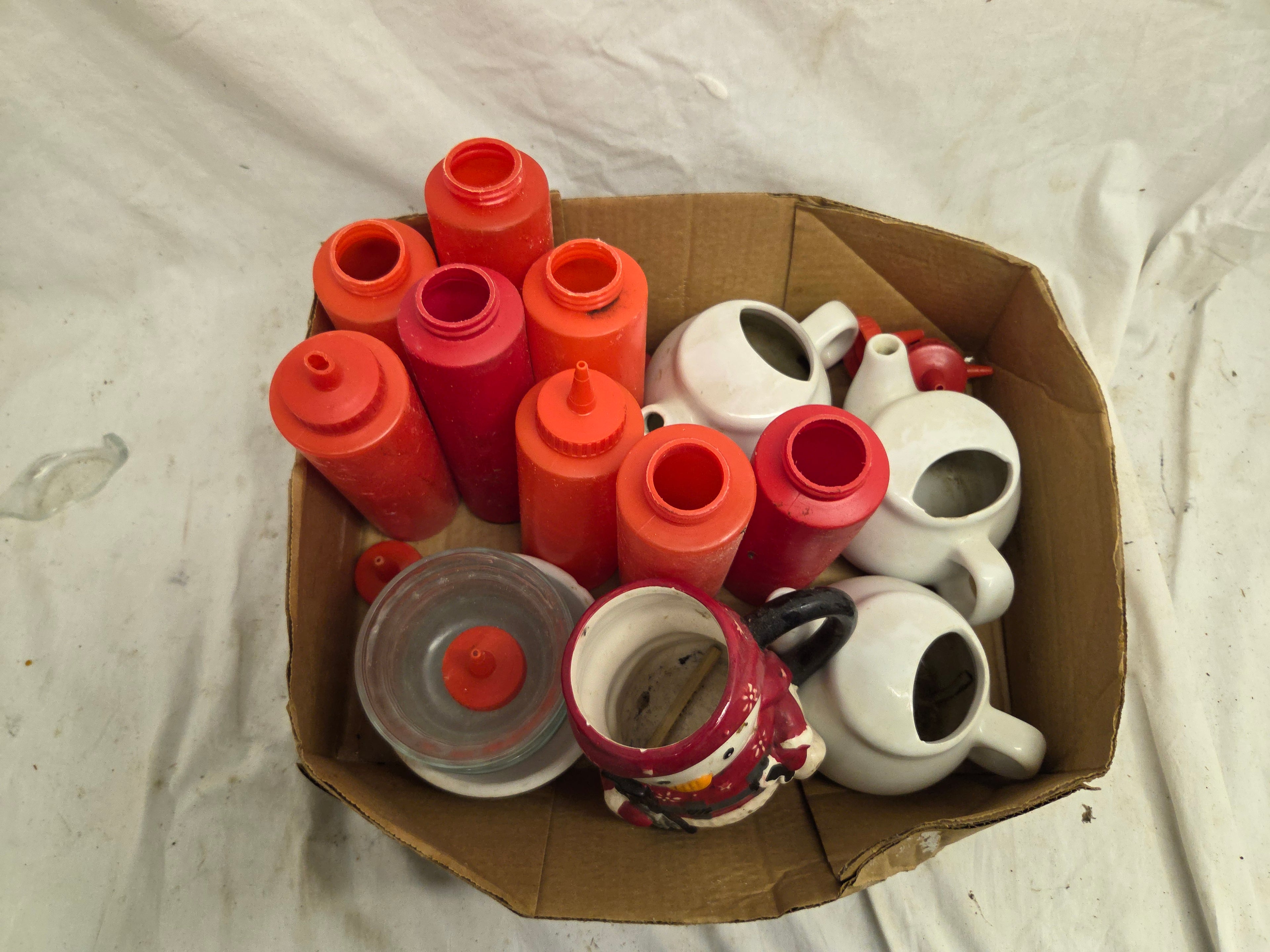 Ketchup Bottles/ Creamers